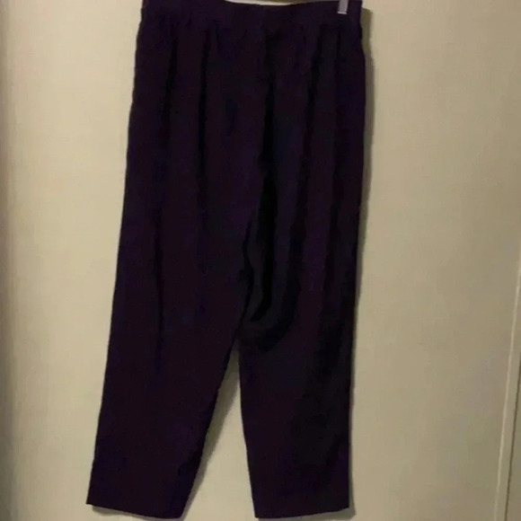 Allison Dailey - Picture 2 of 4